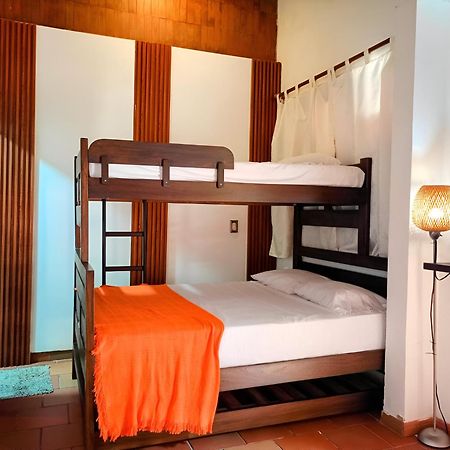 Hotel La Palma Centro Historico Santa Marta  Kültér fotó