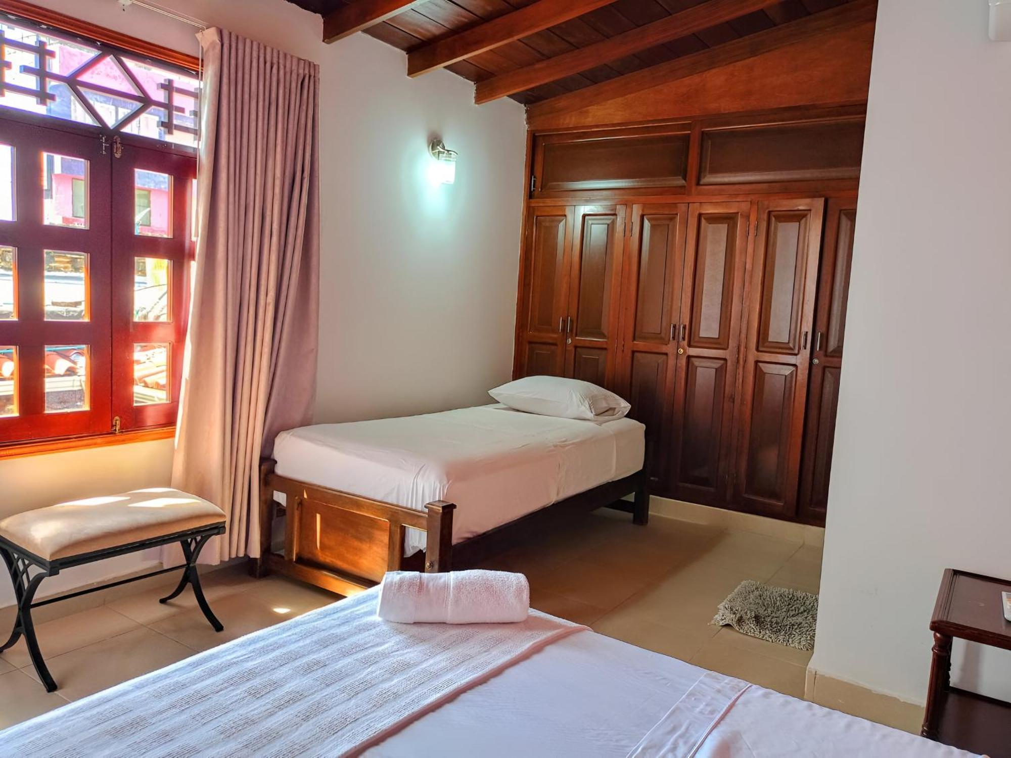 Hotel La Palma Centro Historico Santa Marta  Kültér fotó